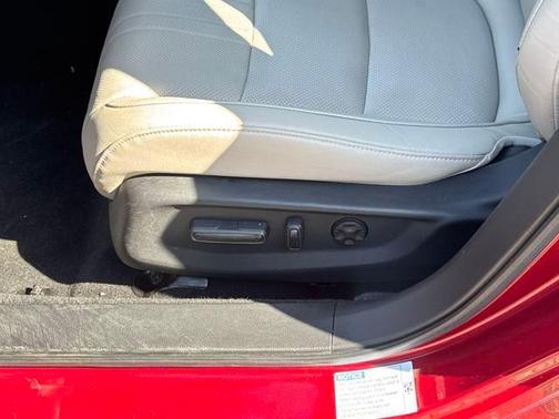 2019 Honda Accord Hybrid Touring