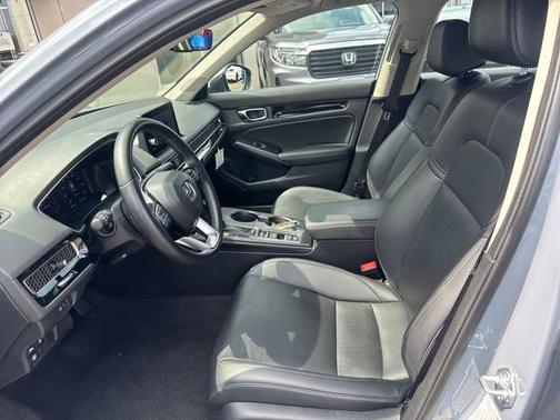 2022 Honda Civic Touring