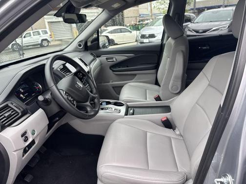 2022 Honda Pilot AWD Special Edition