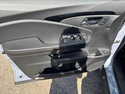 2022 Honda Ridgeline Black