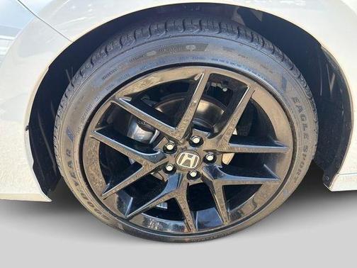 Taffeta White 2022 Honda Civic Sport