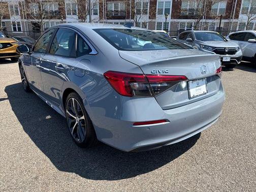 Modern Steel Metallic 2022 Honda Civic Touring