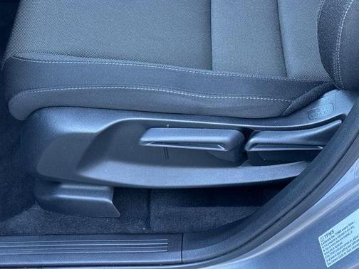 2025 Honda CR-V LX AWD