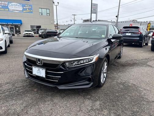 Crystal Black Pearl 2022 Honda Accord LX 1.5T