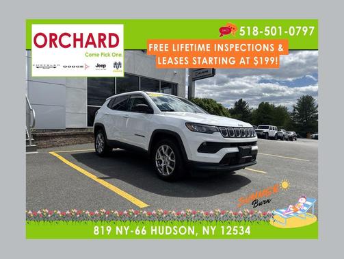 Bright White Clearcoat 2022 Jeep Compass Latitude Lux