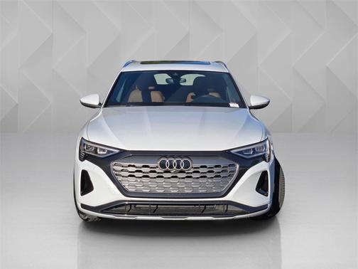 2024 Audi Q8 e-tron Premium