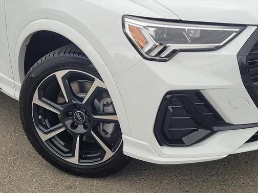 2025 Audi Q3 45 S line Premium Plus