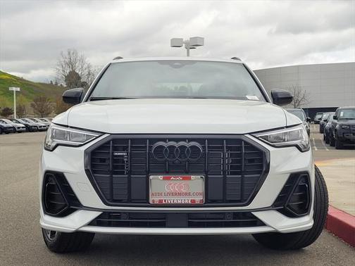 2025 Audi Q3 45 S line Premium Plus