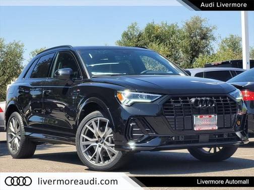 2025 Audi Q3 45 S line Premium Plus