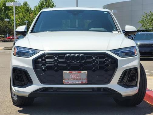 2024 Audi Q5 e 55 S line Premium Plus