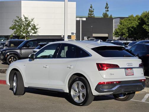 2024 Audi Q5 45 S line Premium Plus