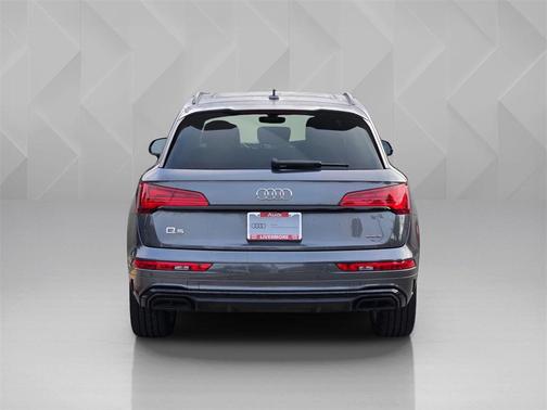 2025 Audi Q5 45 S line Premium