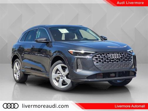 2025 Audi Q5 Premium Plus TFSI quattro S tronic