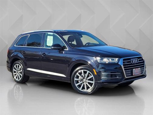 2019 Audi Q7 55 Premium Plus