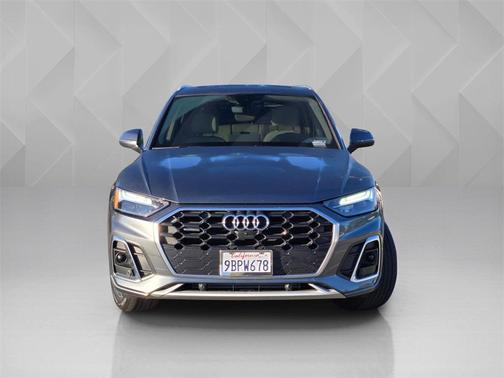 2022 Audi Q5 45 S line Premium Plus