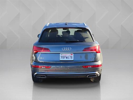 2022 Audi Q5 45 S line Premium Plus