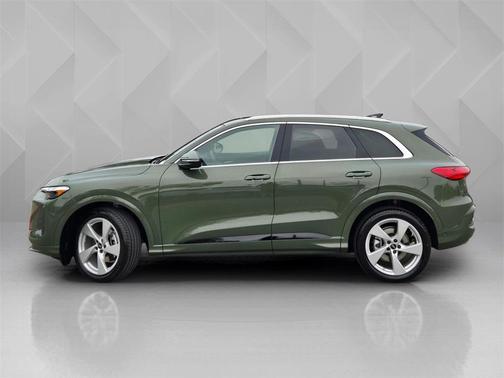 2025 Audi Q5 Prestige TFSI quattro S tronic