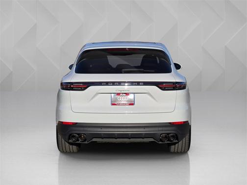 2023 Porsche Cayenne Platinum Edition