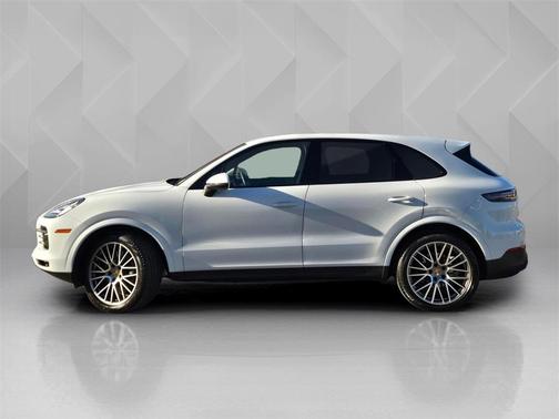 2023 Porsche Cayenne Platinum Edition