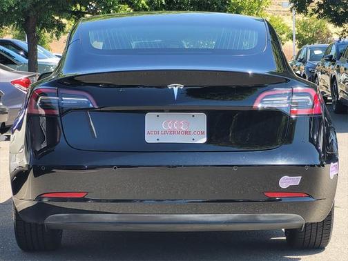 2018 Tesla Model 3 Mid Range
