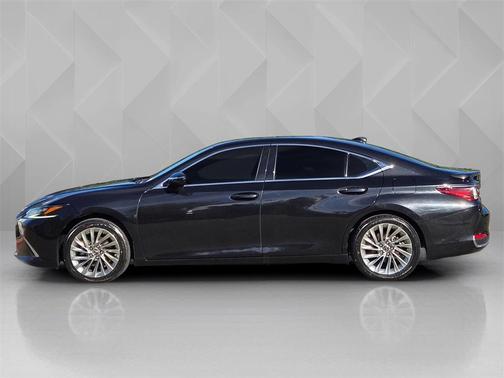 2023 Lexus ES 300h Luxury
