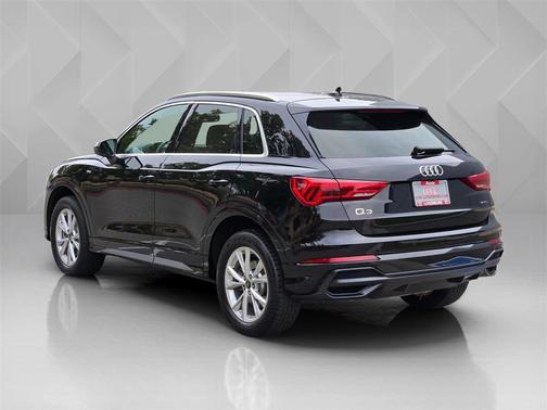 2022 Audi Q3 45 S line Premium Plus