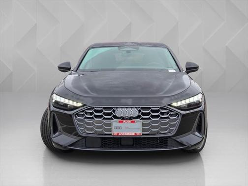 2025 Audi A5 Premium Plus TFSI quattro S tronic