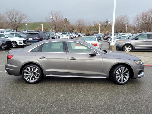 Photo 5 of 27 of 2022 Audi A4 40 Prestige