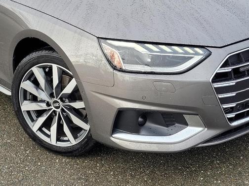 Photo 3 of 27 of 2022 Audi A4 40 Prestige