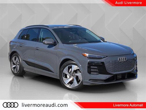 2025 Audi Q6 e-tron Prestige quattro