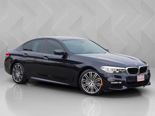 2017 BMW 530 530i