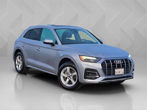 2023 Audi Q5 40 Premium