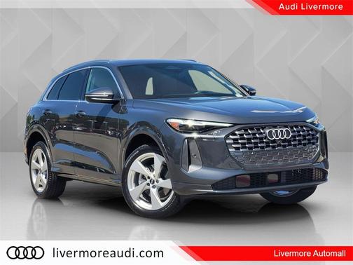 2025 Audi Q5 Premium Plus TFSI quattro S tronic