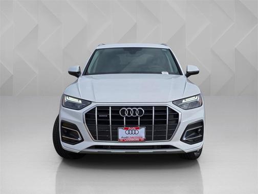 2024 Audi Q5 40 Premium