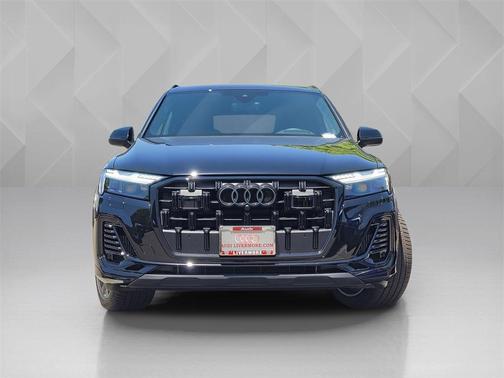 2025 Audi Q7 55 Prestige