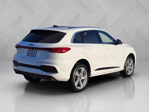 2025 Audi Q5 Premium Plus TFSI quattro S tronic