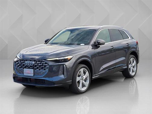 2025 Audi Q5 Premium Plus