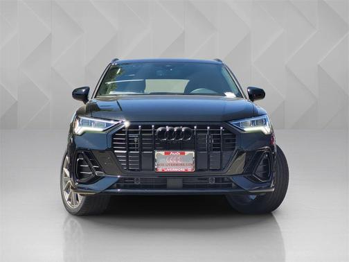 2025 Audi Q3 45 S line Premium Plus