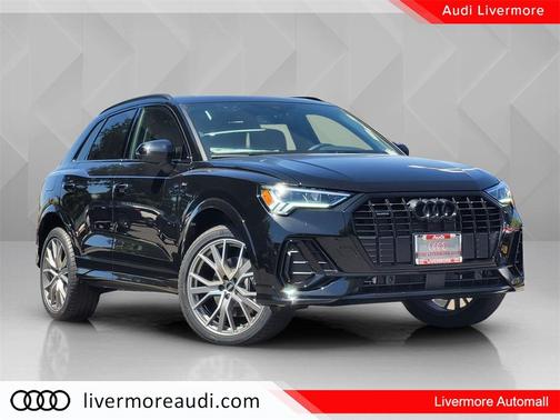 2025 Audi Q3 45 S line Premium Plus