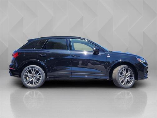 2025 Audi Q3 45 S line Premium Plus