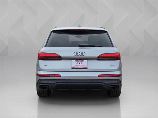 2026 Audi Q7 45 Premium Plus