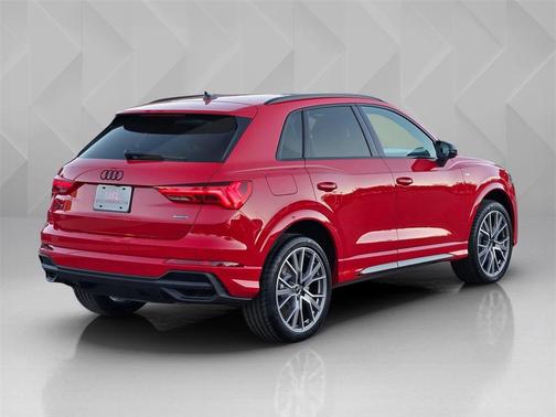 2025 Audi Q3 45 S line Premium Plus