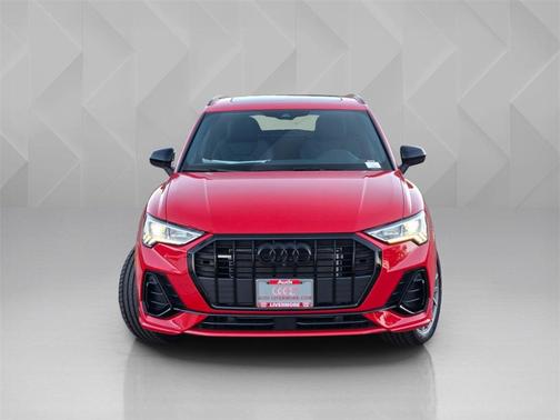 2025 Audi Q3 45 S line Premium Plus