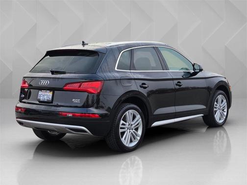 2018 Audi Q5 2.0T Tech Premium