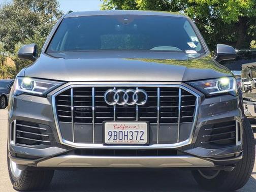 2022 Audi Q7 45 Premium