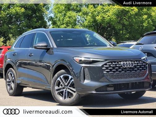 2025 Audi Q5 Premium Plus