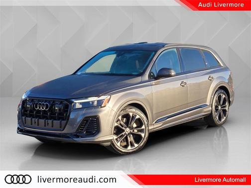 2025 Audi Q7 55 Premium Plus