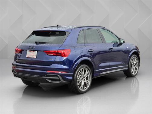 2025 Audi Q3 45 S line Premium Plus