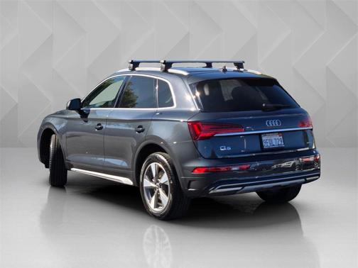 2023 Audi Q5 40 Premium Plus