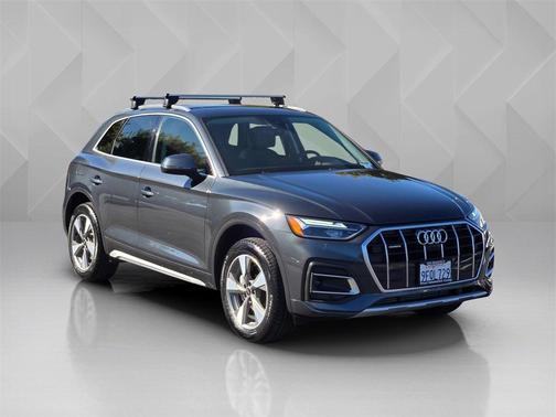 2023 Audi Q5 40 Premium Plus
